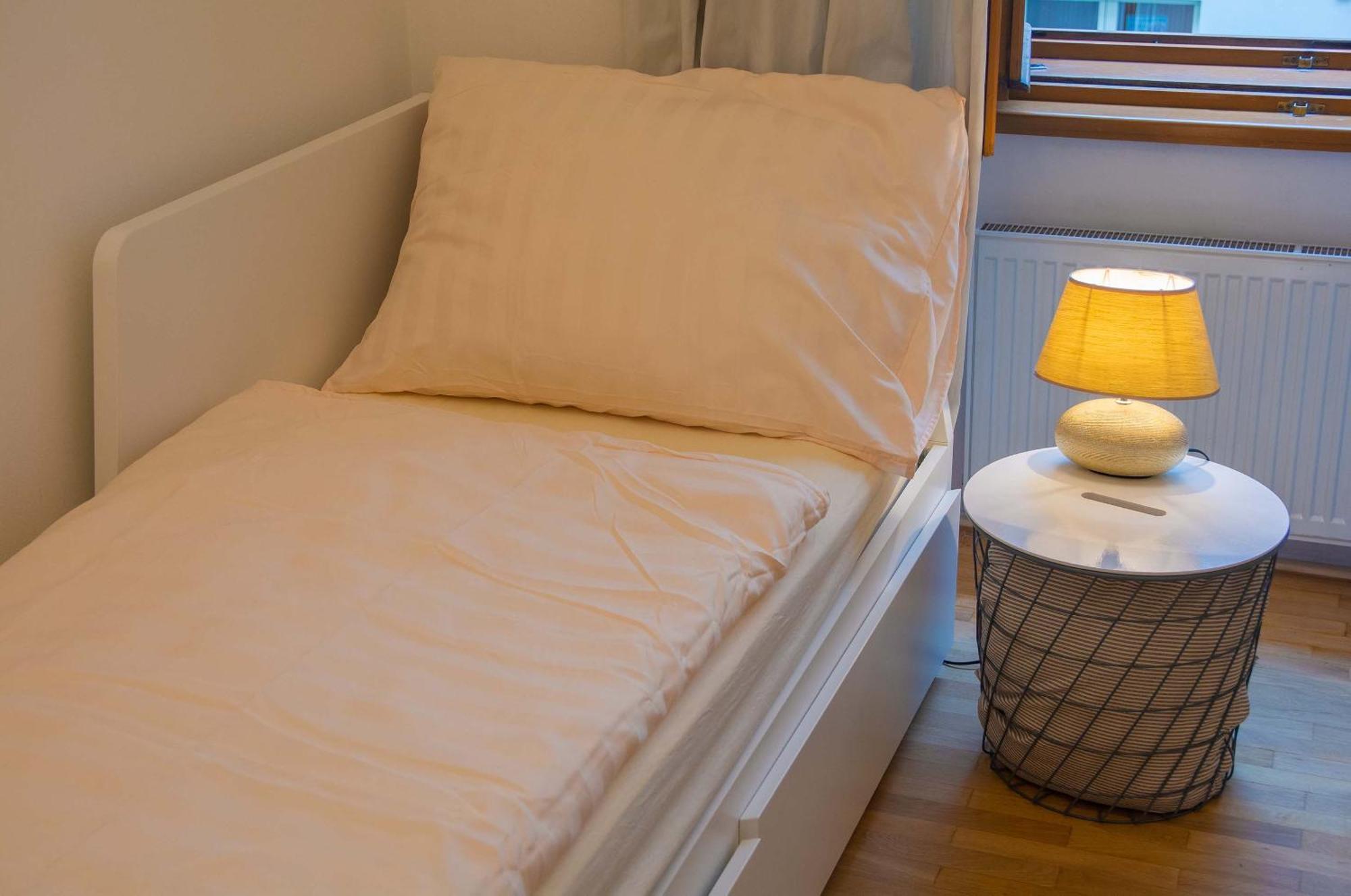 New City Centre Garden Apartment - Central Location Прага Екстериор снимка
